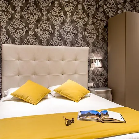 Frattina 3* Roma