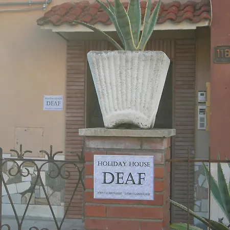 Holiday home Vacanze Deaf