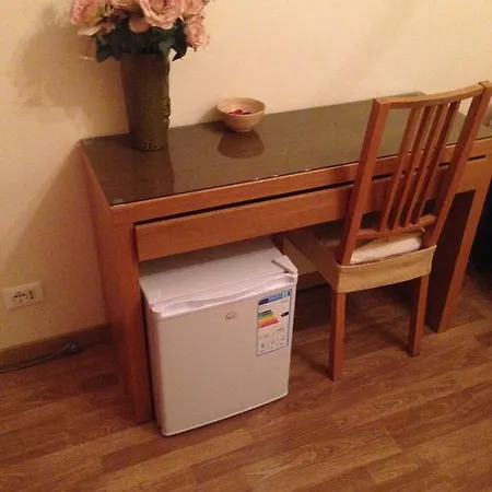 Le Charme House 2 Bed & Breakfast 2*