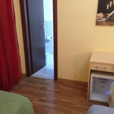 Bed & Breakfast Le Charme House 2 Rome