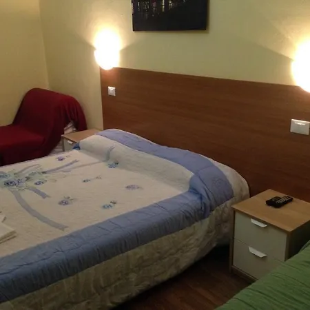 Le Charme House 2 2* Rome