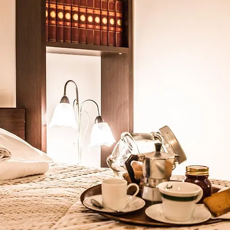 Alojamento de Acomodação e Pequeno-almoço Residenza Ave 4*