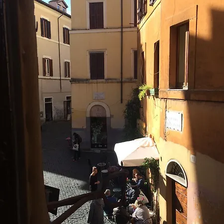 La Casa Magica Via Mameli Guest house Rome