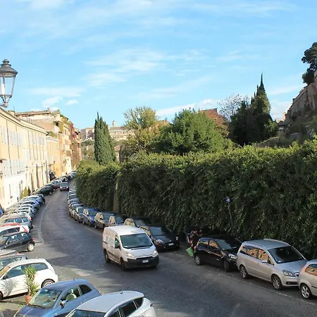 Domus Al Palatino