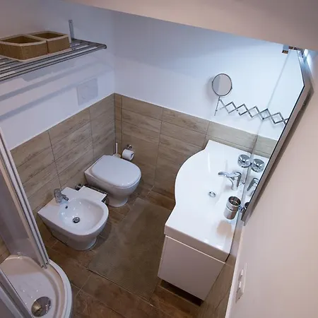 Apartment Inner House *