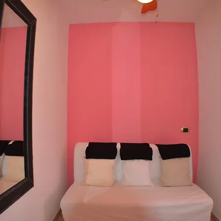 Bobo House