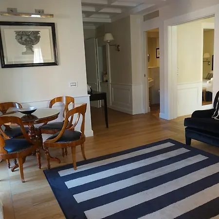Trevi Palace Luxury Отель 4*