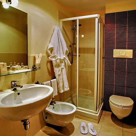 Sisto V Hotel Rome