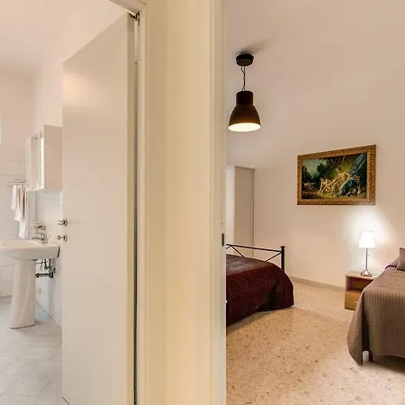 Daisy Colosseo Apartment Rome