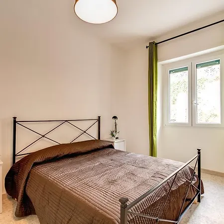 Apartment Daisy Colosseo