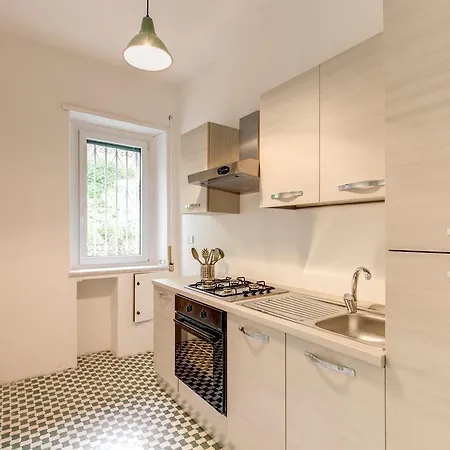 Daisy Colosseo Apartment Rome