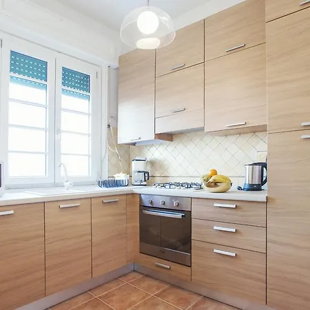 Apartment Vaticano 2 Rome