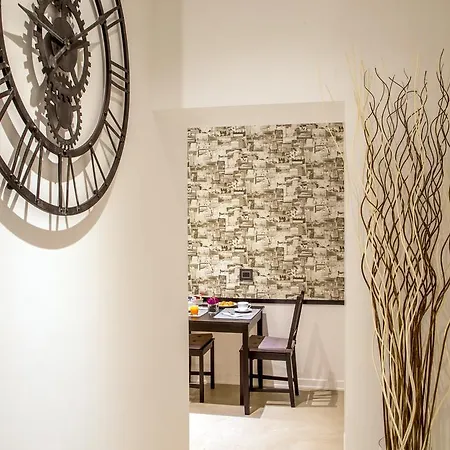 Vatican Luxury 50 Bed & Breakfast Rome