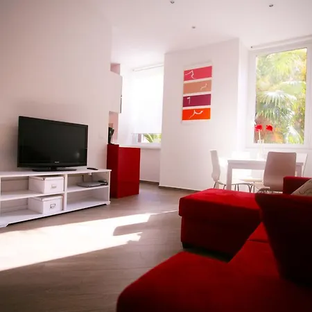 Red Flat In Apartment Rome