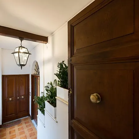 Domus Spagna Condotti Imperial 5* Rome