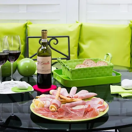 Domus Spagna Condotti Imperial Guest house Rome