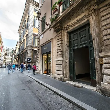 Guest house Domus Spagna Condotti Imperial 5*