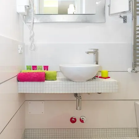 Domus Spagna Condotti Imperial Guest house Rome