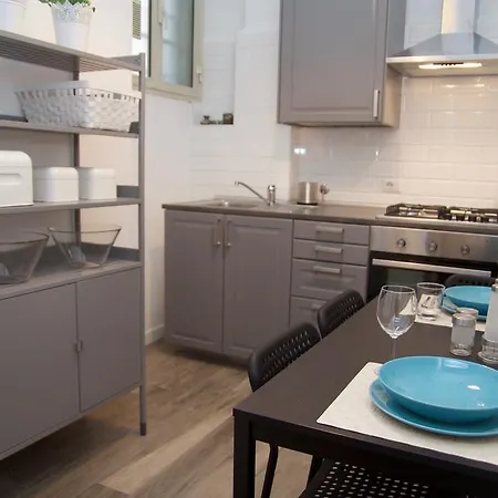 Apartment Fab House *