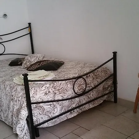 Bed & Breakfast Bella Domus