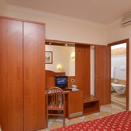 Hotel Chicago Rome