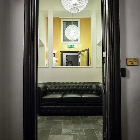 Chic & Town Luxury 2* Roma
