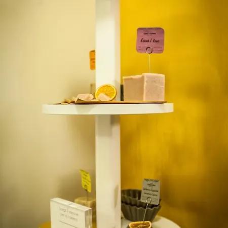 Bed & Breakfast Chic & Town Luxury