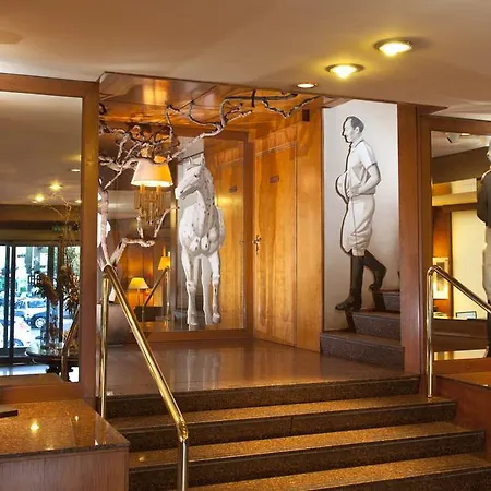 Hotel Polo