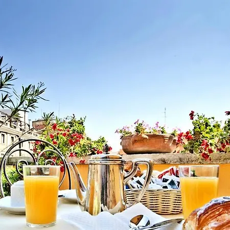 Cinquantatre Hotel