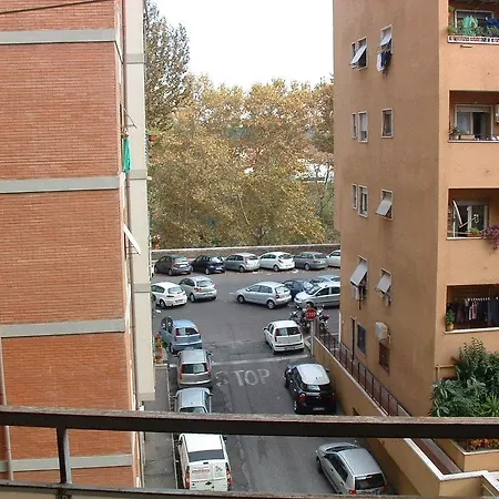 Aparthotel Lungotevere 2*