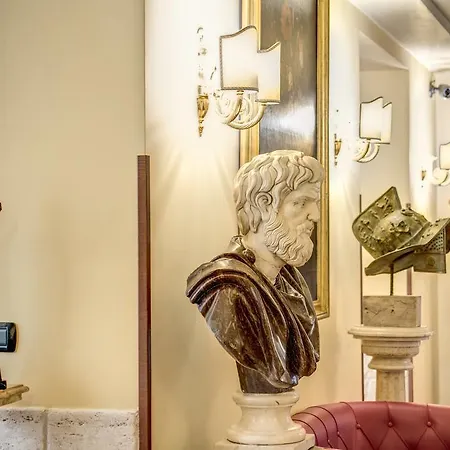 Aurelius Art Gallery 3* Rome