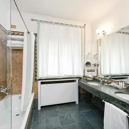 The Duke 4* Roma