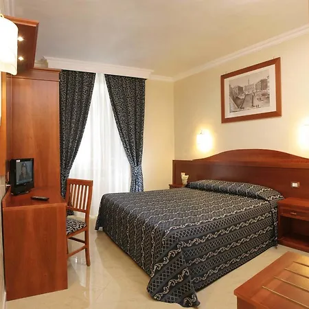 Adorasuite 3* Rome