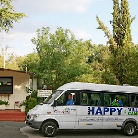 Kemp Happy Village & 3*