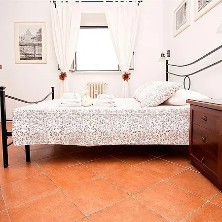 Al Centro Di Bed & Breakfast Rome