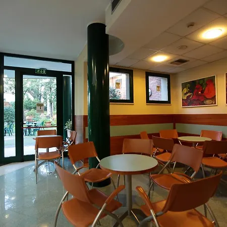 Kaire 3* Roma