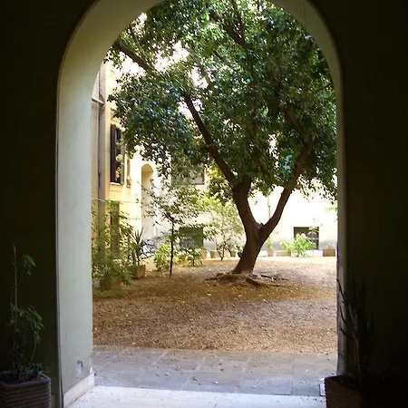 By Ghor 2* Rome