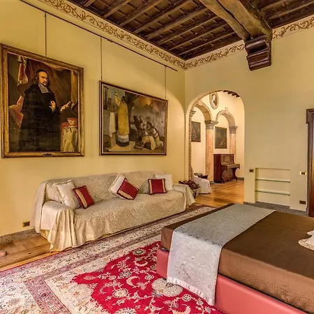 Royal Apartment *