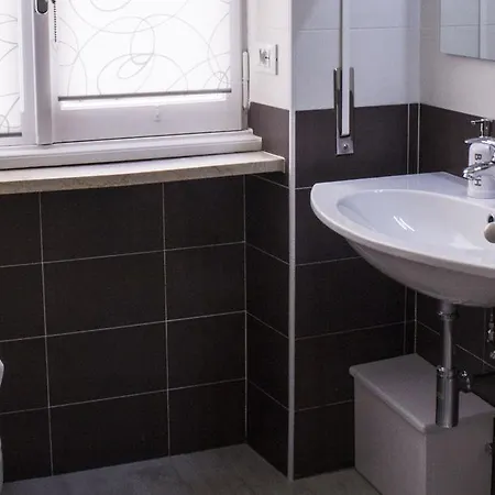 Domus Raffaello Bed and breakfast Roma