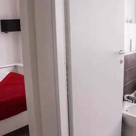 Bed & Breakfast Domus Raffaello