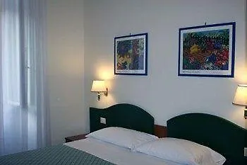 Bed & Breakfast La Girandola Rome