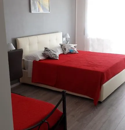 Domus Raffaello Bed & Breakfast