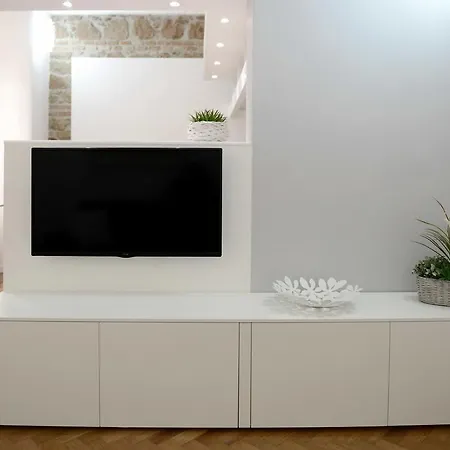Castelfidardo Apartment *