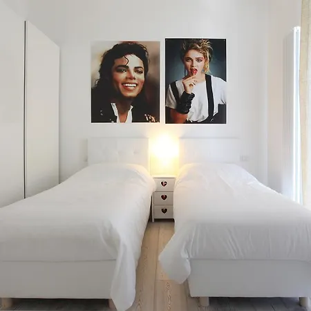 Big Johnny B Bed & Breakfast