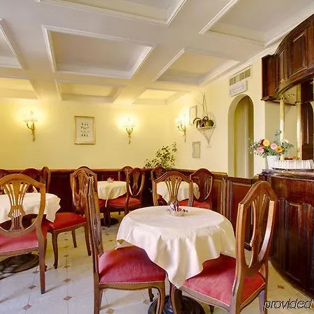 Hotel Cinquantatre 3*