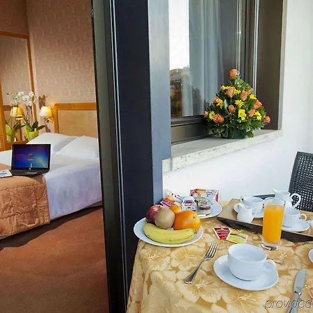 Polo Hotel Roma