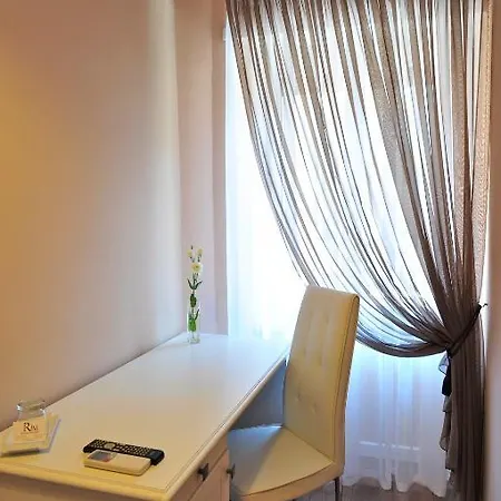 Rim Rooms 3*