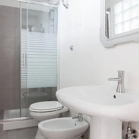 Domus Merulana Bed And Breakfast