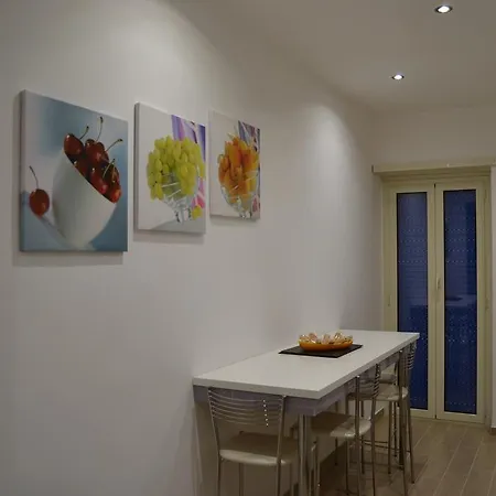 Arturo Calza Apartment