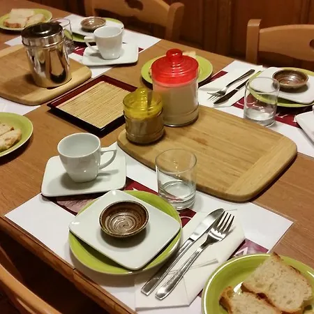 Vecchia Bed & Breakfast 2*